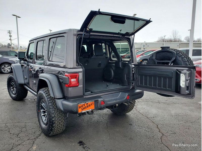 New 2026 Jeep Wrangler 4-door Moab 392