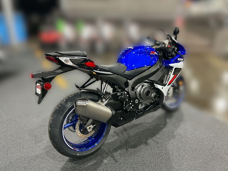 New 2027 Suzuki GSX-R600Z 40TH ANNIVERSARY EDITION Image 13