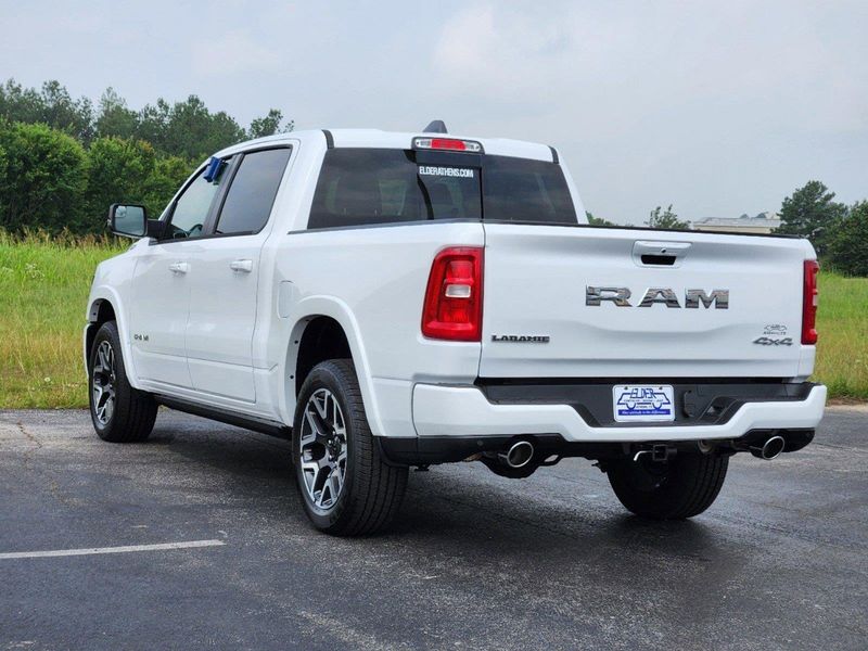 2025 RAM 1500 Laramie Crew Cab 4x4 5