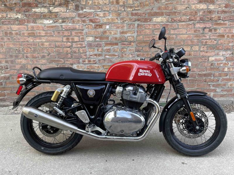 2022 Royal Enfield Twins Continental GT 650 in a Rocker Red exterior color. Motoworks Chicago 312-738-4269 motoworkschicago.com 