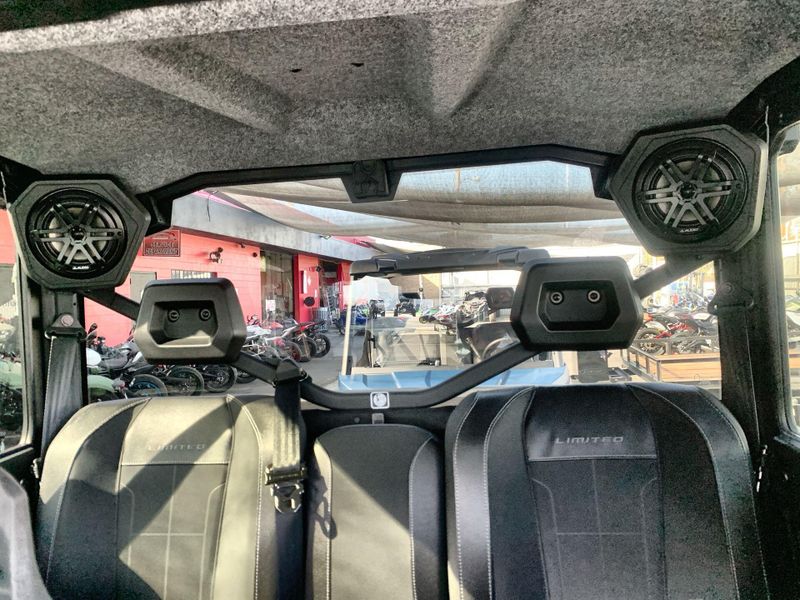 New 2026 Can-Am DEFENDER MAX LIMITED CAB HD11 Image 10