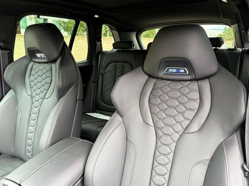 New 2026 BMW X5 M CompetitionImage 18