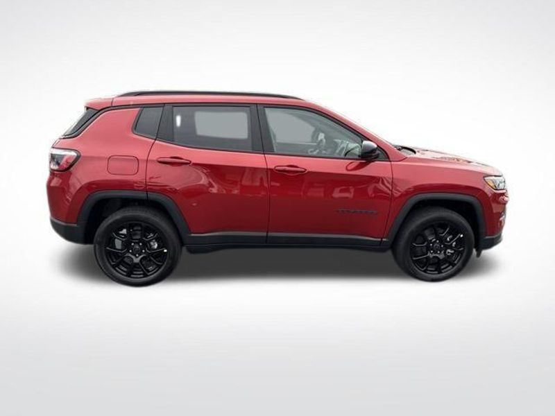 2026 Jeep Compass Latitude Altitude 4x4