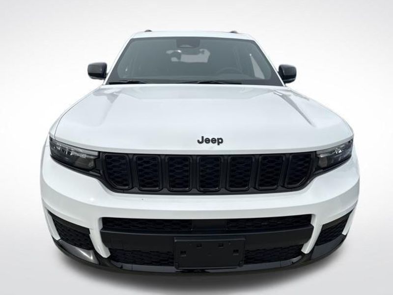 2025 Jeep Grand Cherokee Altitude X2025 Jeep Grand Cherokee L Altitude X 4x4