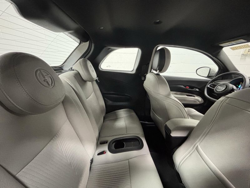 New 2025 Fiat 500e Giorgio Armani Collector