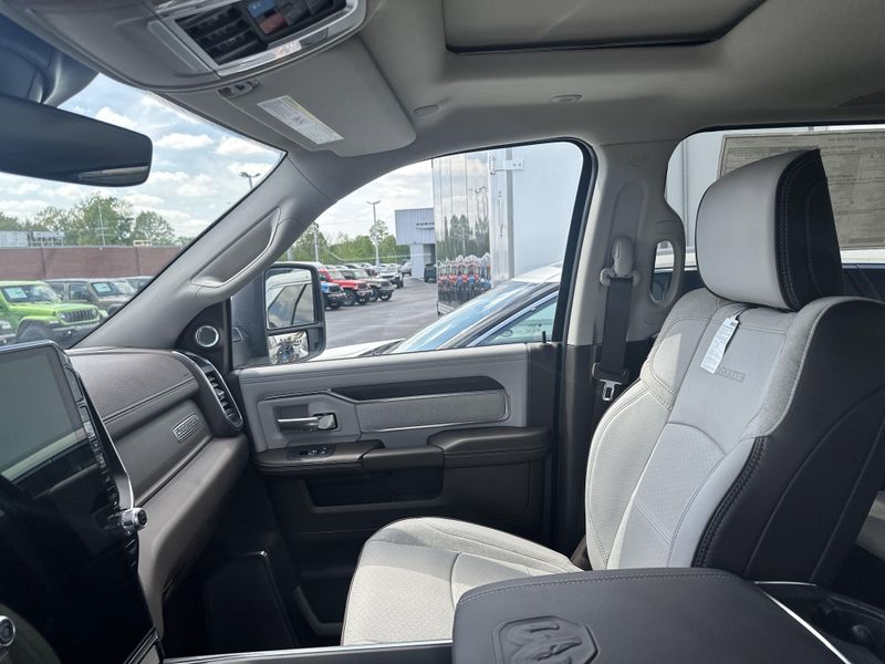 2025 RAM 2500 Laramie Crew Cab 4x4 6