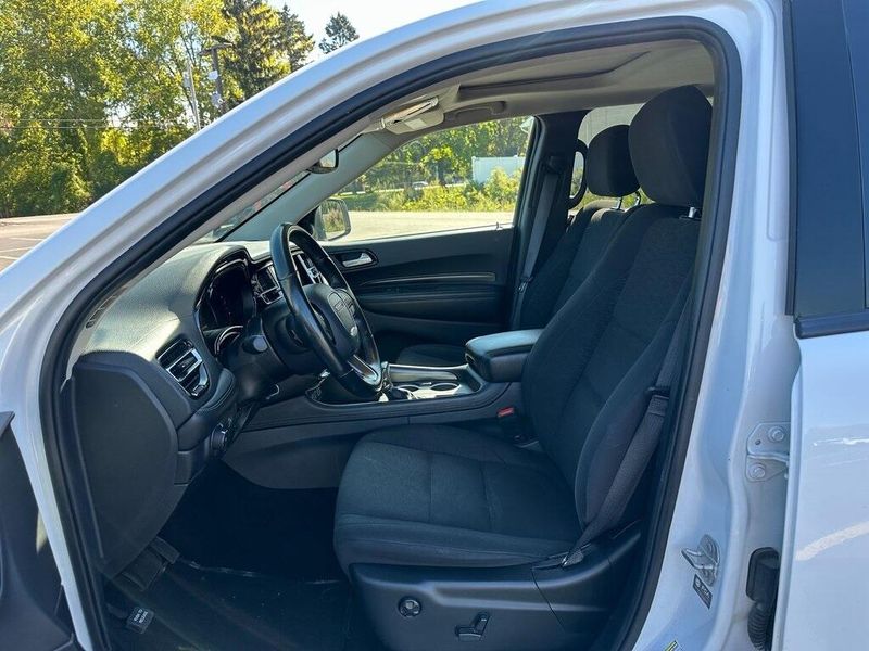 2022 Dodge Durango SXT photo 11