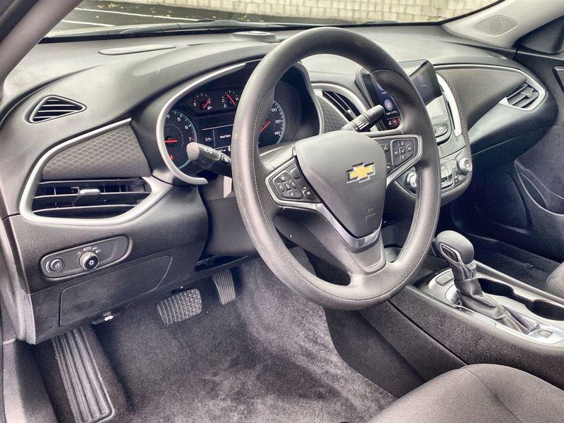 Used 2023 Chevrolet Malibu LSImage 11
