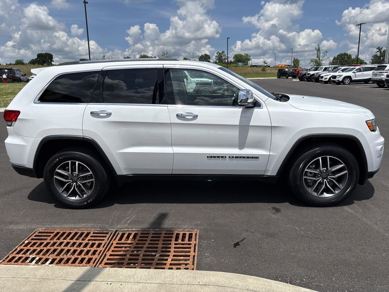 Used 2021 Jeep Grand Cherokee LimitedImage 9