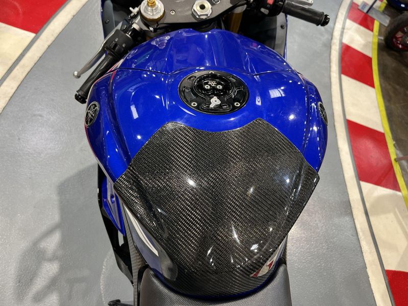 Used 2013 Yamaha YZFR6 Image 12