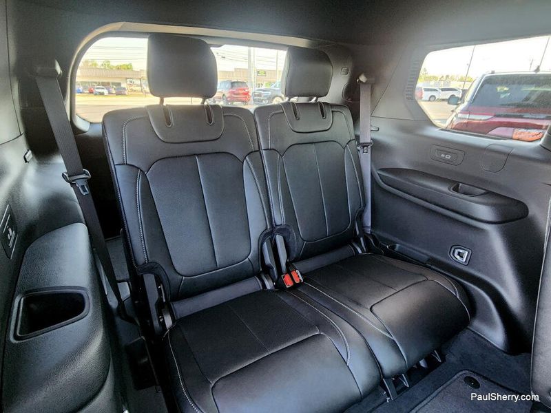 New 2026 Jeep Grand Cherokee L Limited Reserve 4x4