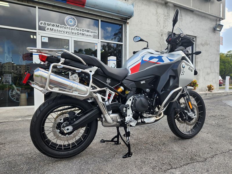 2024 BMW F900GSADVENTURE Image 12