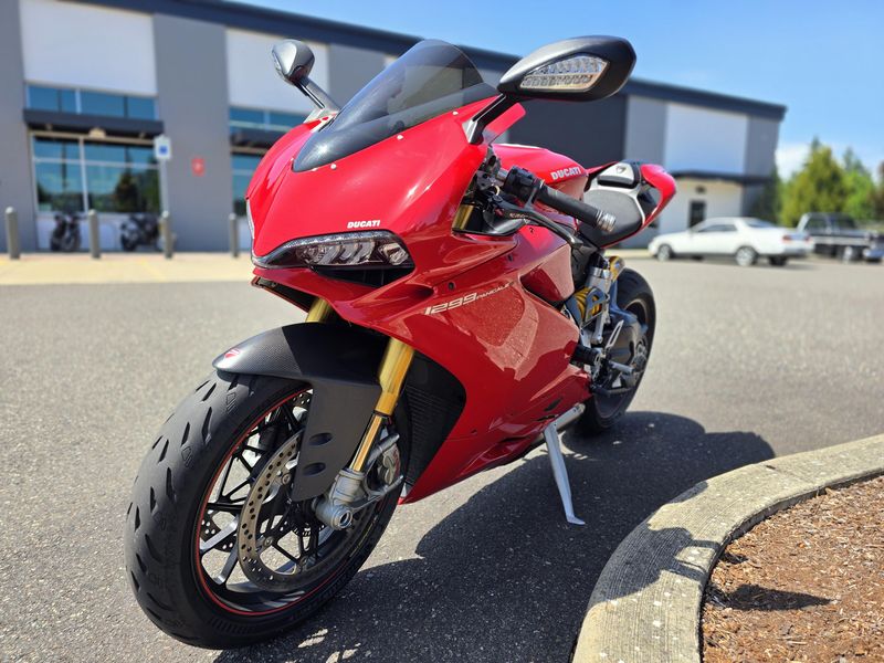 2015 Ducati PANIGALE 1299 S 