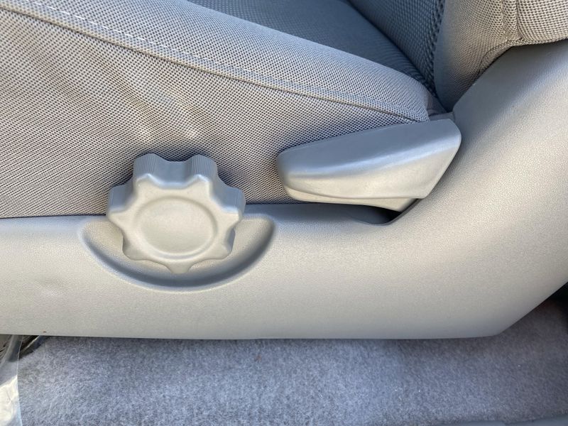 Used 2011 Toyota Tacoma Image 16