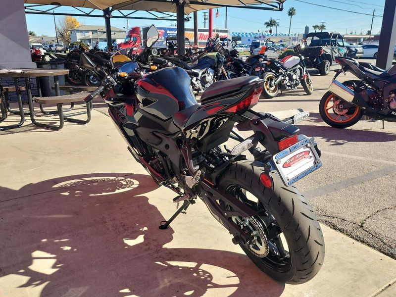 New 2026 Kawasaki NINJA ZX-4R ABS Image 13