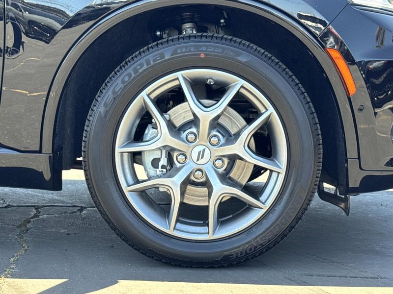 New 2026 Dodge Durango Gt Awd Hemi V8