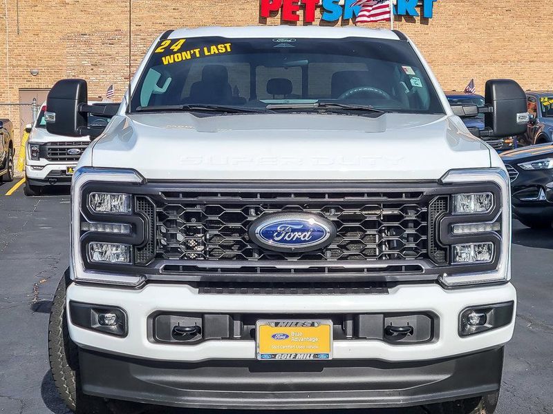2024 Ford F-250 XL photo 4