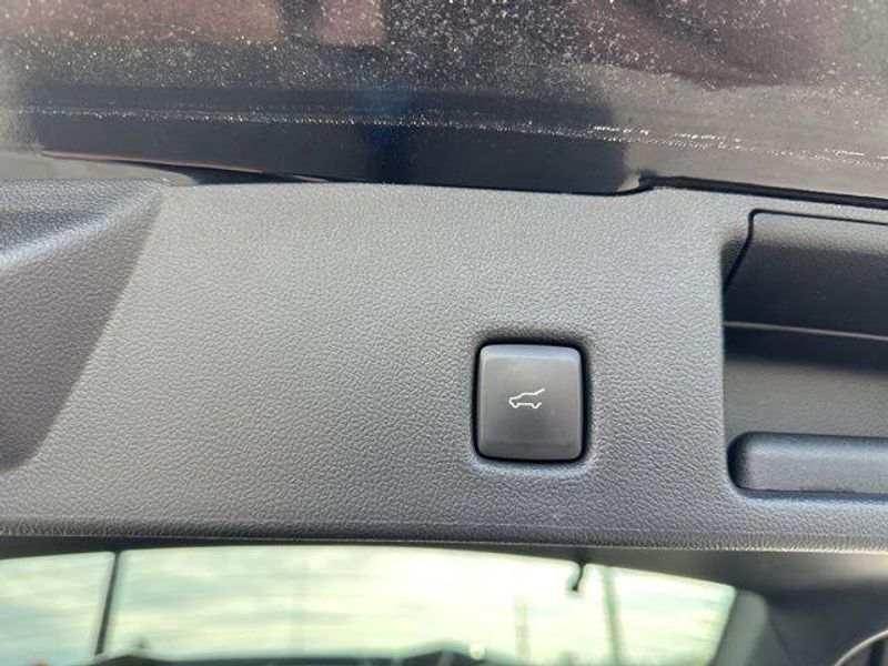2024 Ford Escape ST-LineImage 18