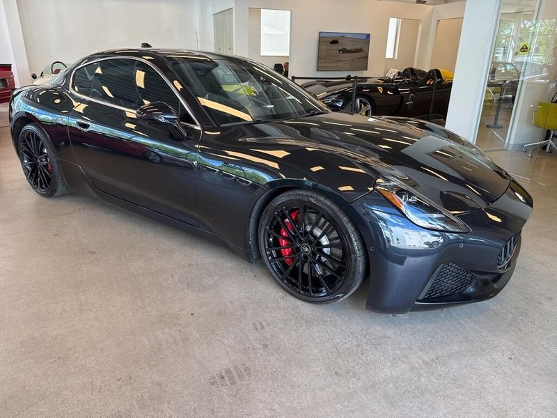 2024 Maserati GranTurismo Modena