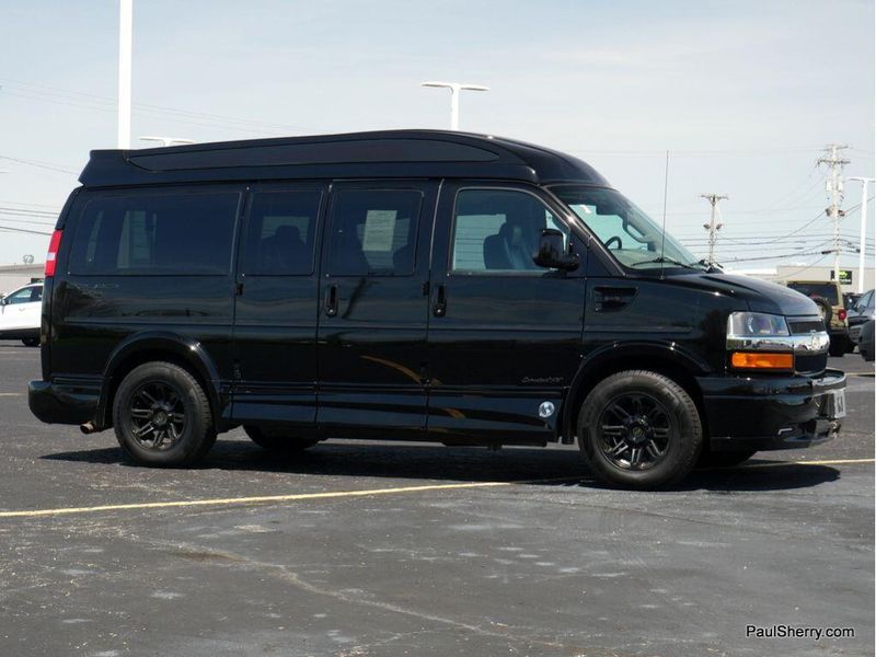 2019 Chevrolet Express 2500 Image 13