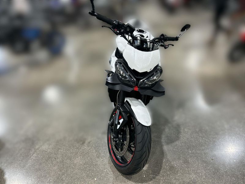 Used 2024 Triumph Street Triple 765 R Image 18