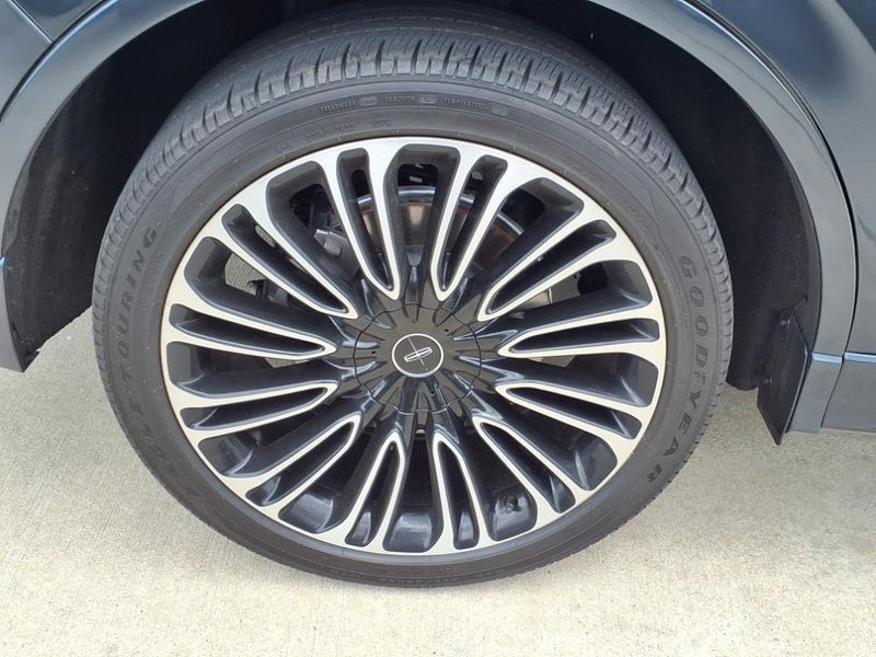 2023 Lincoln Aviator Black LabelImage 8