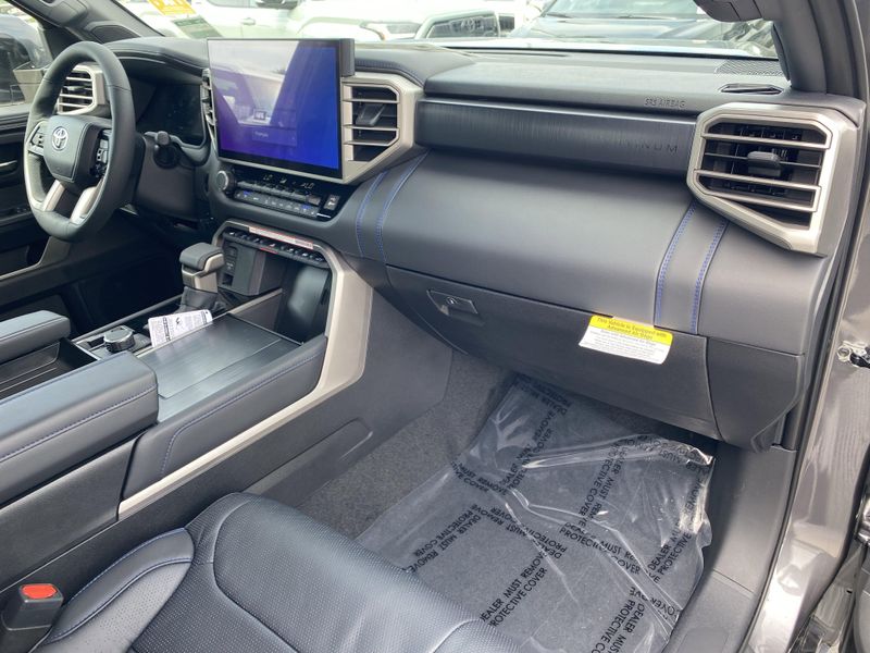 New 2026 Toyota Tundra Platinum HybridImage 9