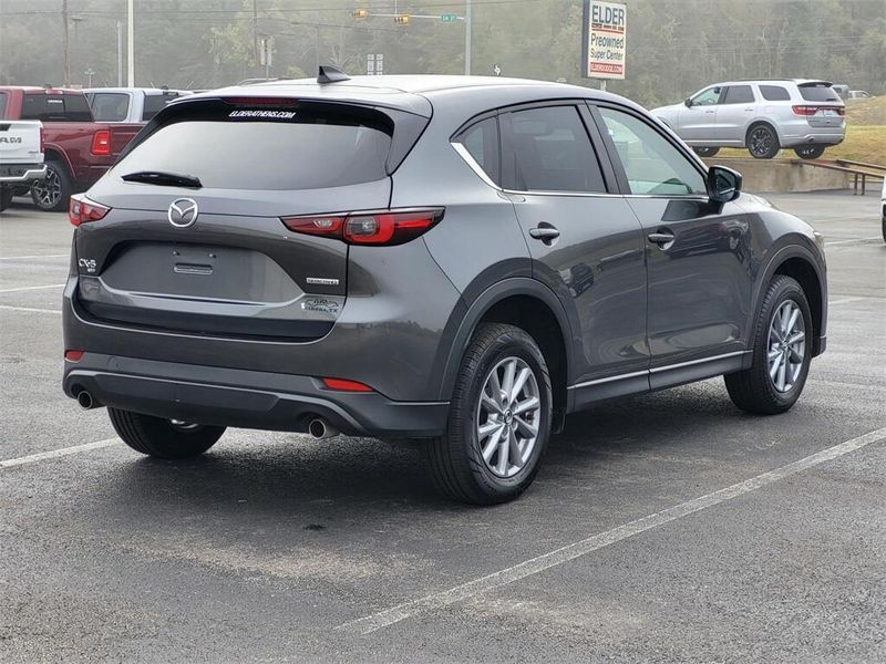 2023 Mazda CX-5 2.5 S Preferred PackageImage 6