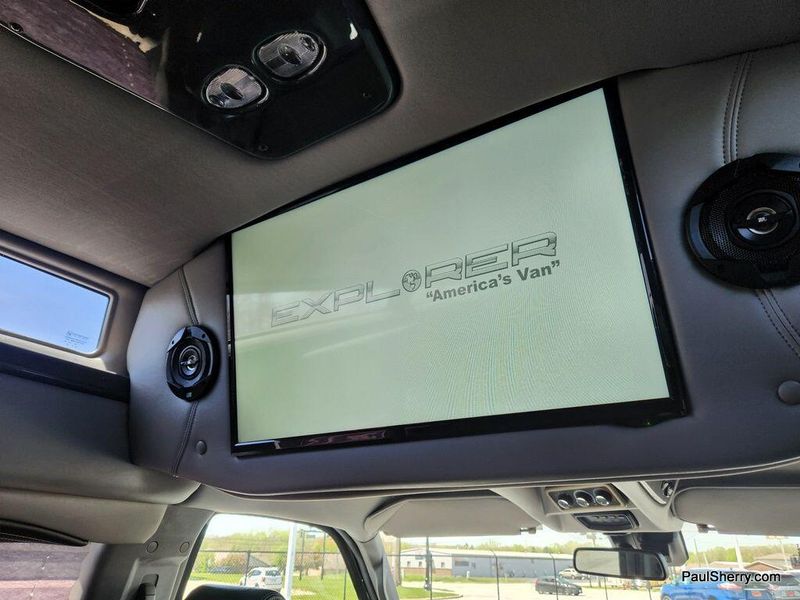 2019 Chevrolet Express 2500 Image 52