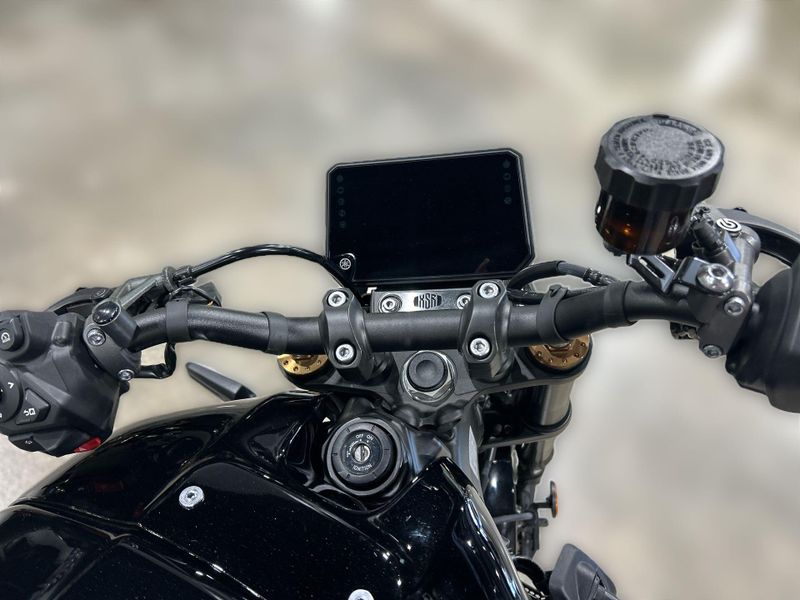 Used 2025 Yamaha XSR900 Image 15