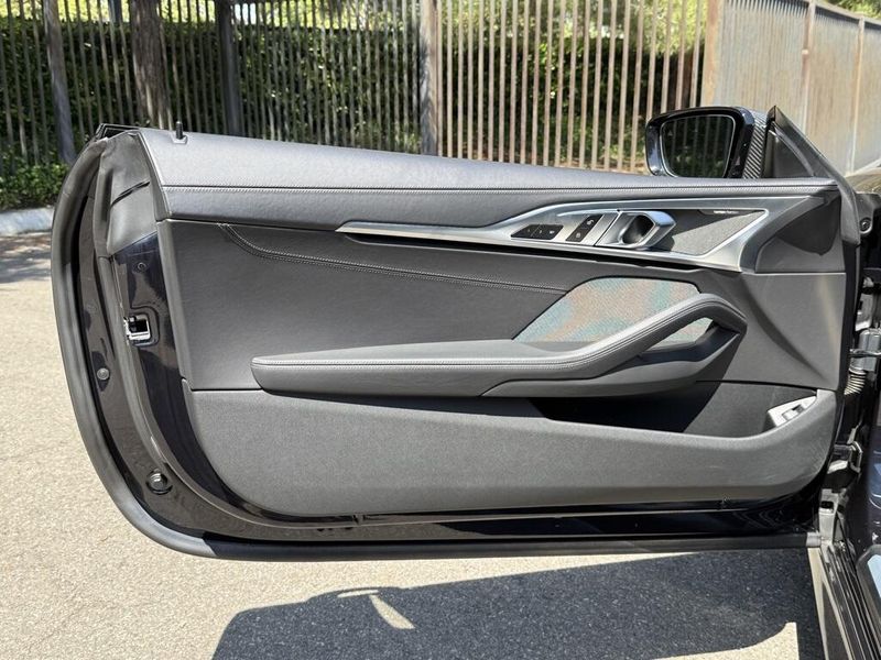 2022 BMW 8 Series M850i xDriveImage 18