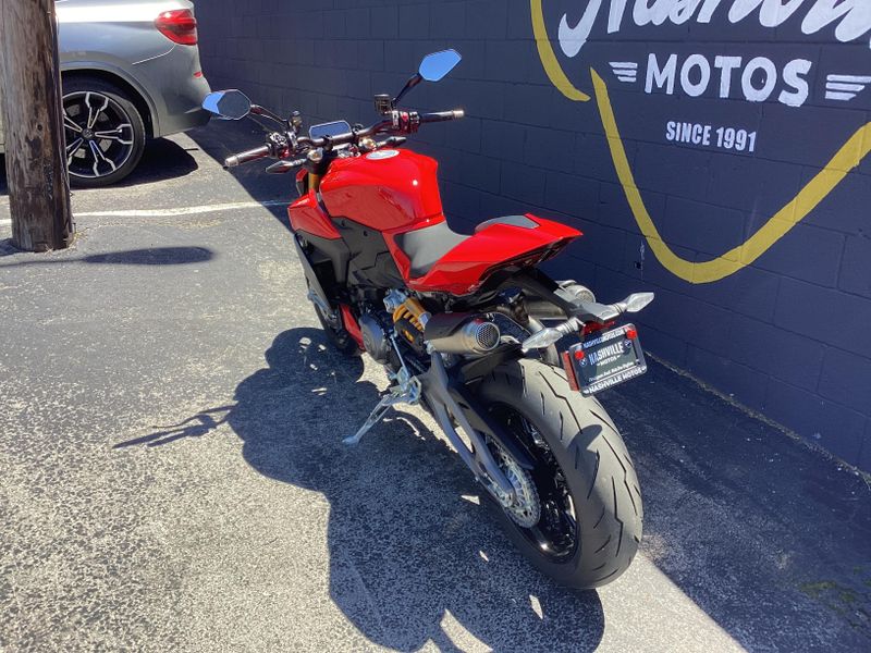 New 2026 Ducati STREETFIGHTER V2S 