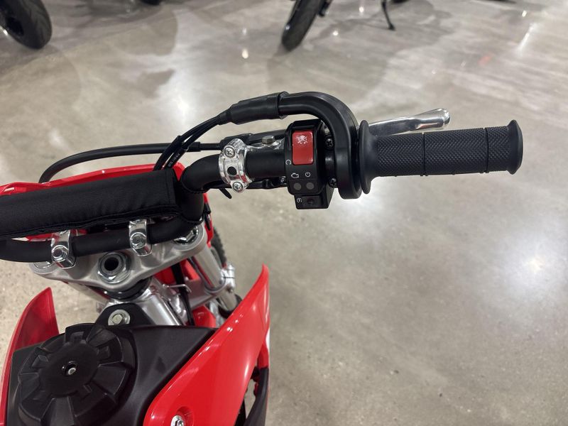 New 2027 Honda CRF110F Image 19