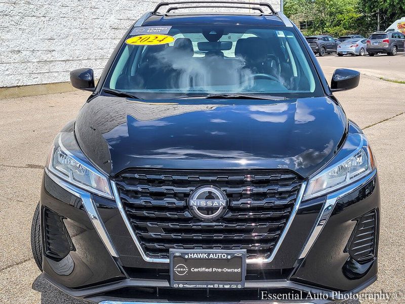 2024 Nissan Kicks SV photo 3