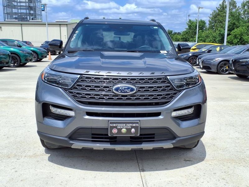 2023 Ford Explorer XLTImage 4