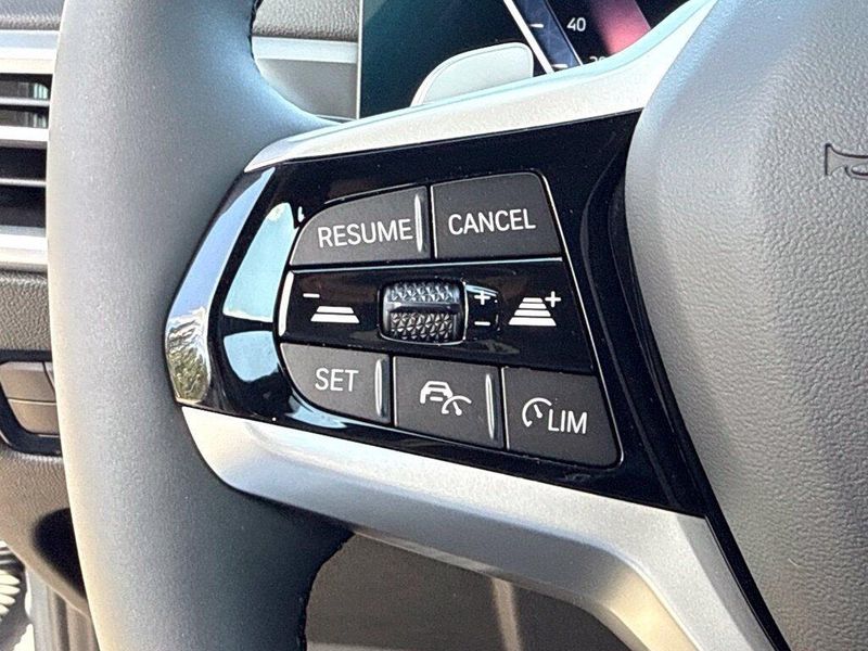 New 2026 BMW 3 Series 330iImage 21
