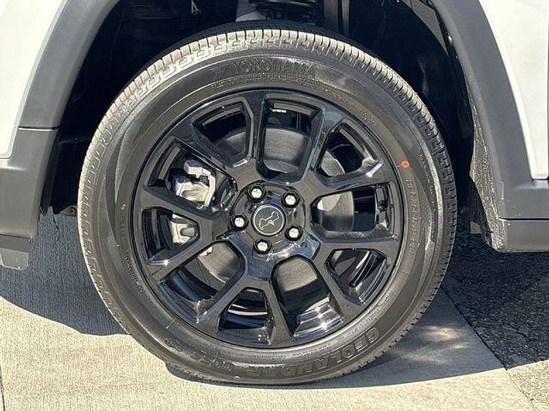 New 2026 Jeep Compass Latitude Altitude 4x4Image 10