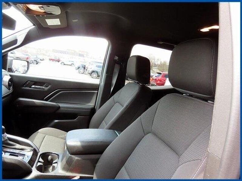 2023 Chevrolet Colorado LTImage 14