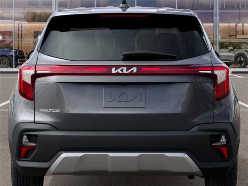 New 2026 Kia Seltos LXImage 13