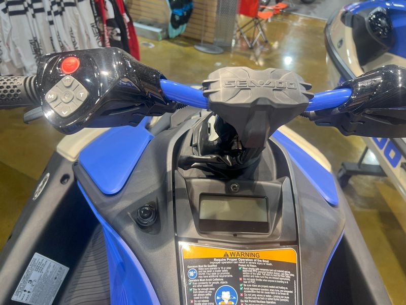 2025 Sea-Doo SPARK FOR 3 90 TRIXX (SOUND SYSTEM) Image 8