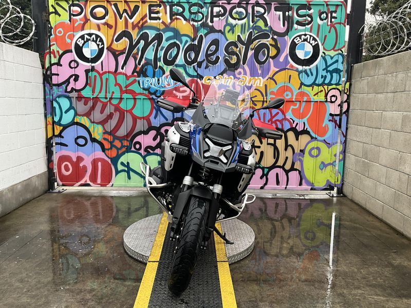 2025 BMW R 1300 GS Adventure Image 1