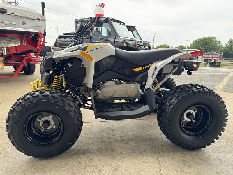 2024 Can-Am RENEGADE 110 EFI CATALYST GRAY AND NEO YELLOWImage 3