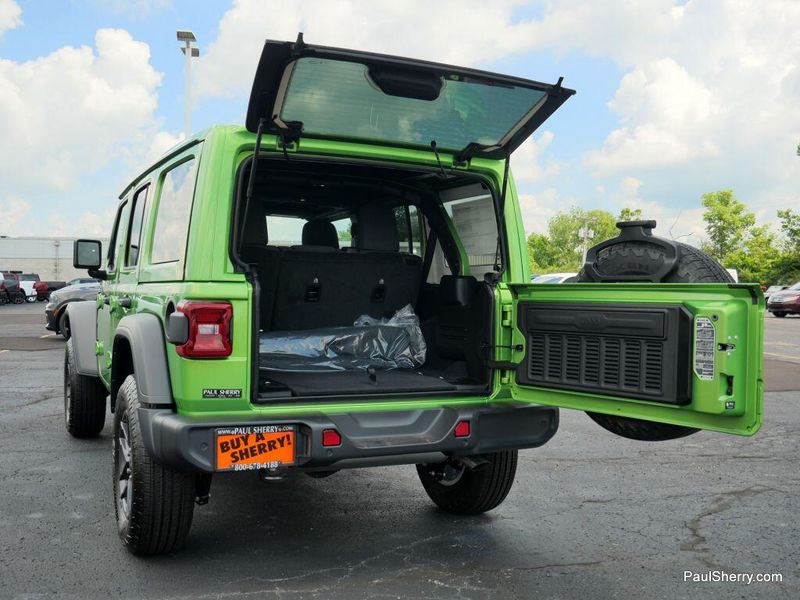New 2025 Jeep Wrangler 4-door Sport S
