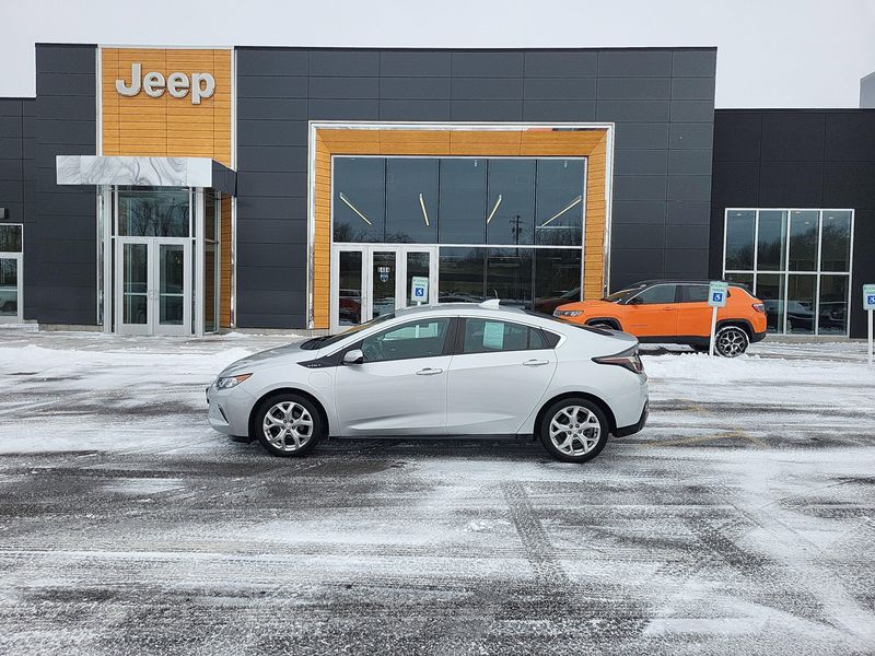 Used 2018 Chevrolet Volt PremierImage 2