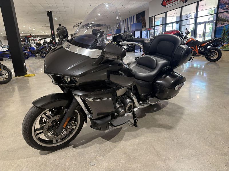 Used 2018 Yamaha Star Venture Image 13