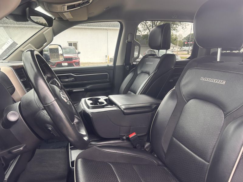 2022 RAM 1500 LaramieImage 13