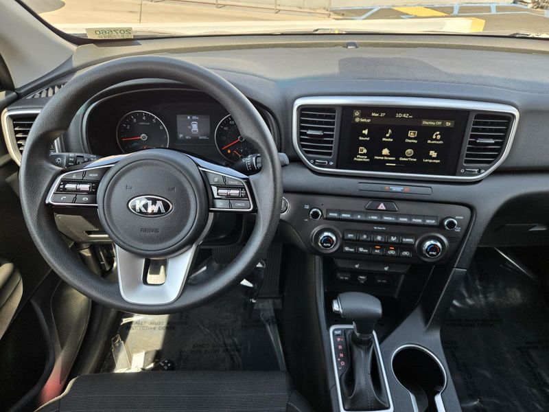 Used 2022 Kia Sportage LX AWD