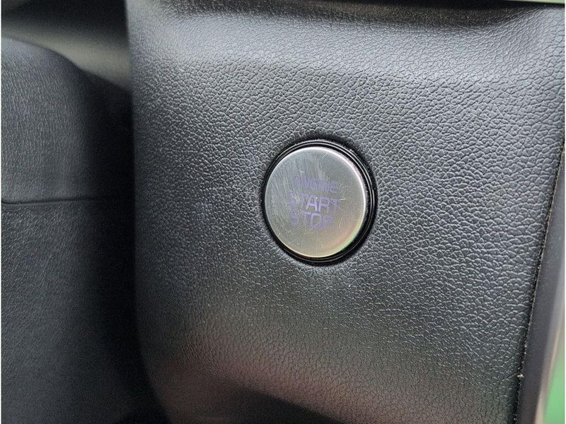 Used 2023 Kia Sorento SImage 19