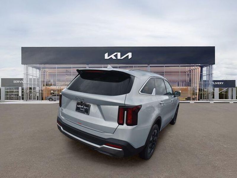 New 2026 Kia Sorento SImage 4