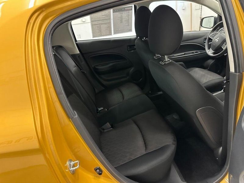 2023 Mitsubishi Mirage ESImage 24